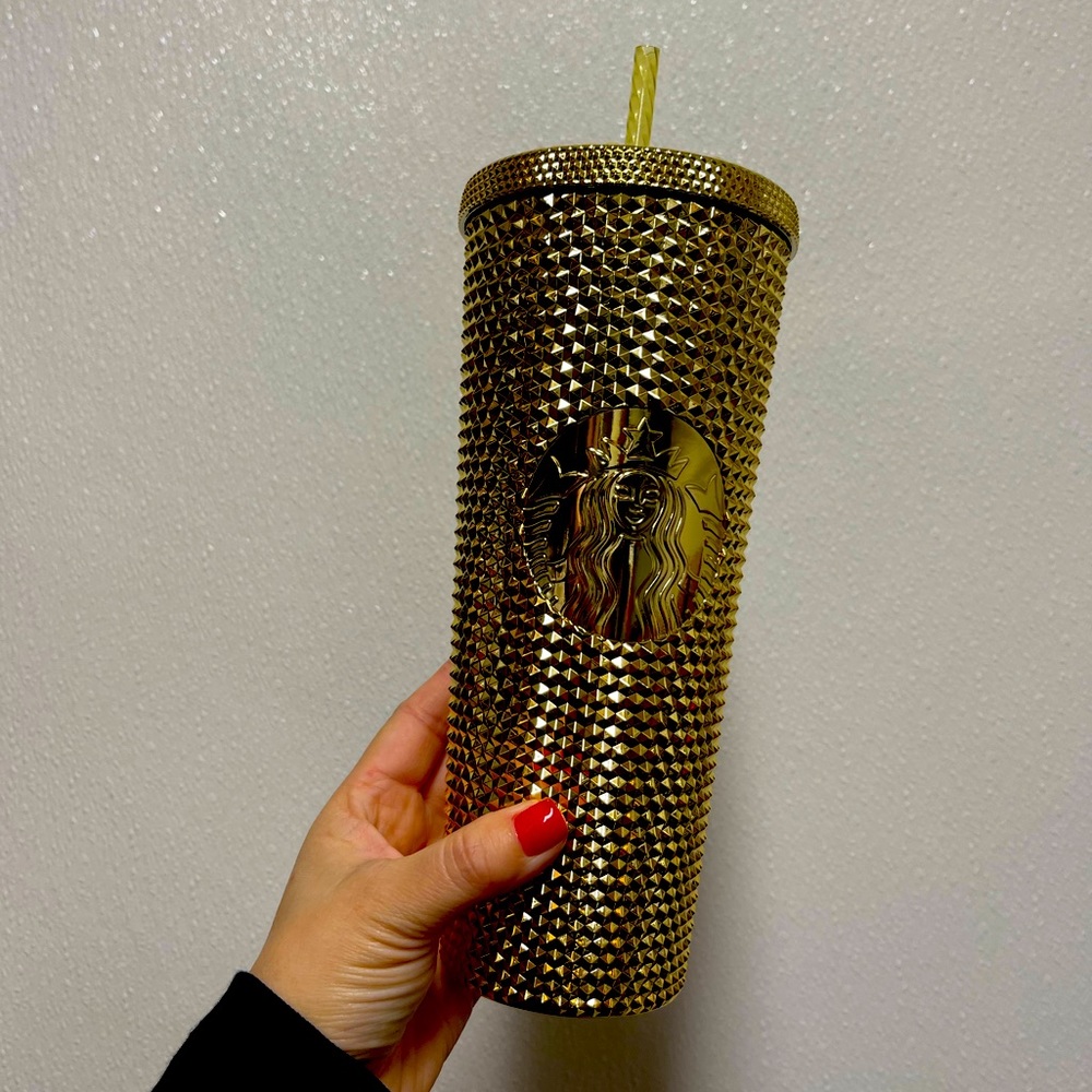 Starbucks GOLD CUP